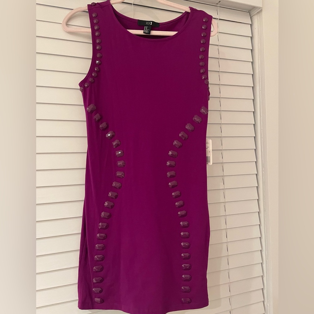 Women| Forever 21 Magenta Dress| Size Medium